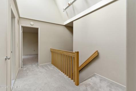 8 Roebling Court Leonardo NJ 07737