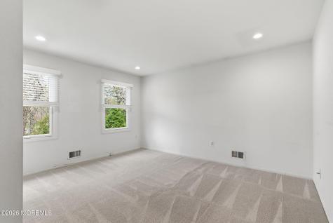 8 Roebling Court Leonardo NJ 07737