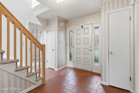 8 Roebling Court Leonardo NJ 07737
