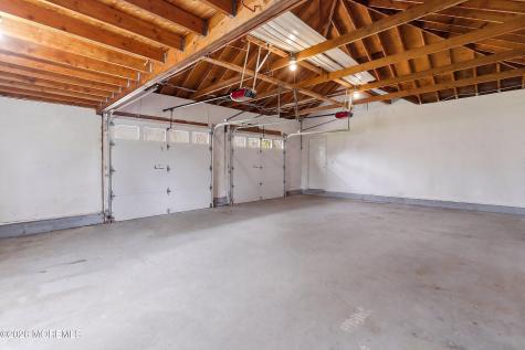 8 Roebling Court Leonardo NJ 07737