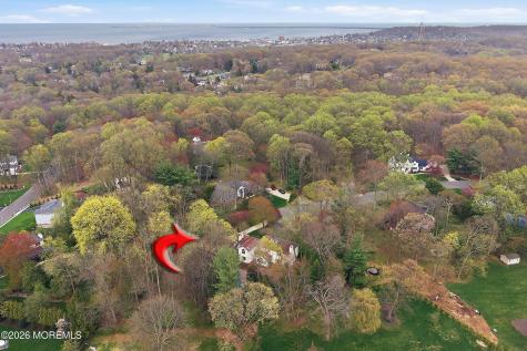 8 Roebling Court Leonardo NJ 07737