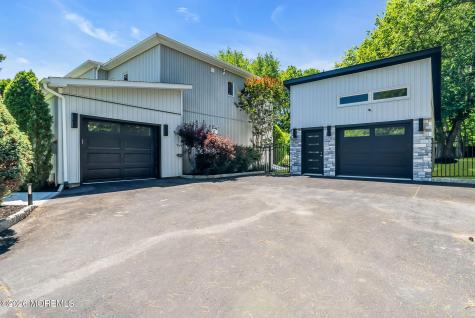 22 Oakdale Drive Tinton Falls NJ 07712