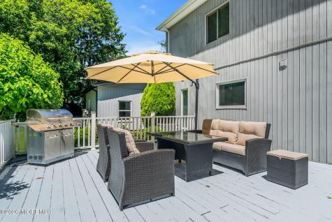 22 Oakdale Drive Tinton Falls NJ 07712