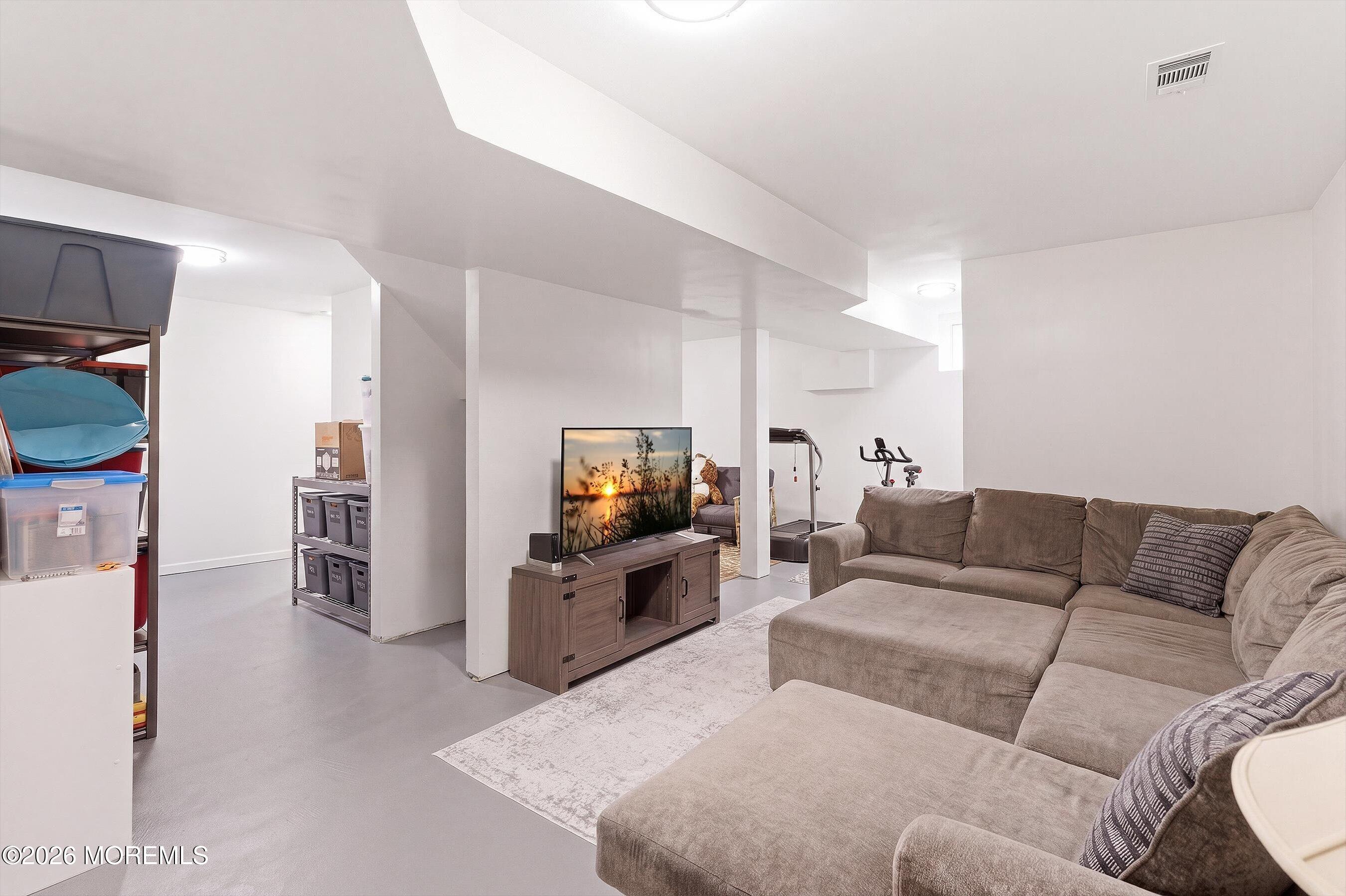 555 Egenolf Place Bayville NJ 08721