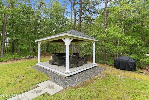 555 Egenolf Place Bayville NJ 08721