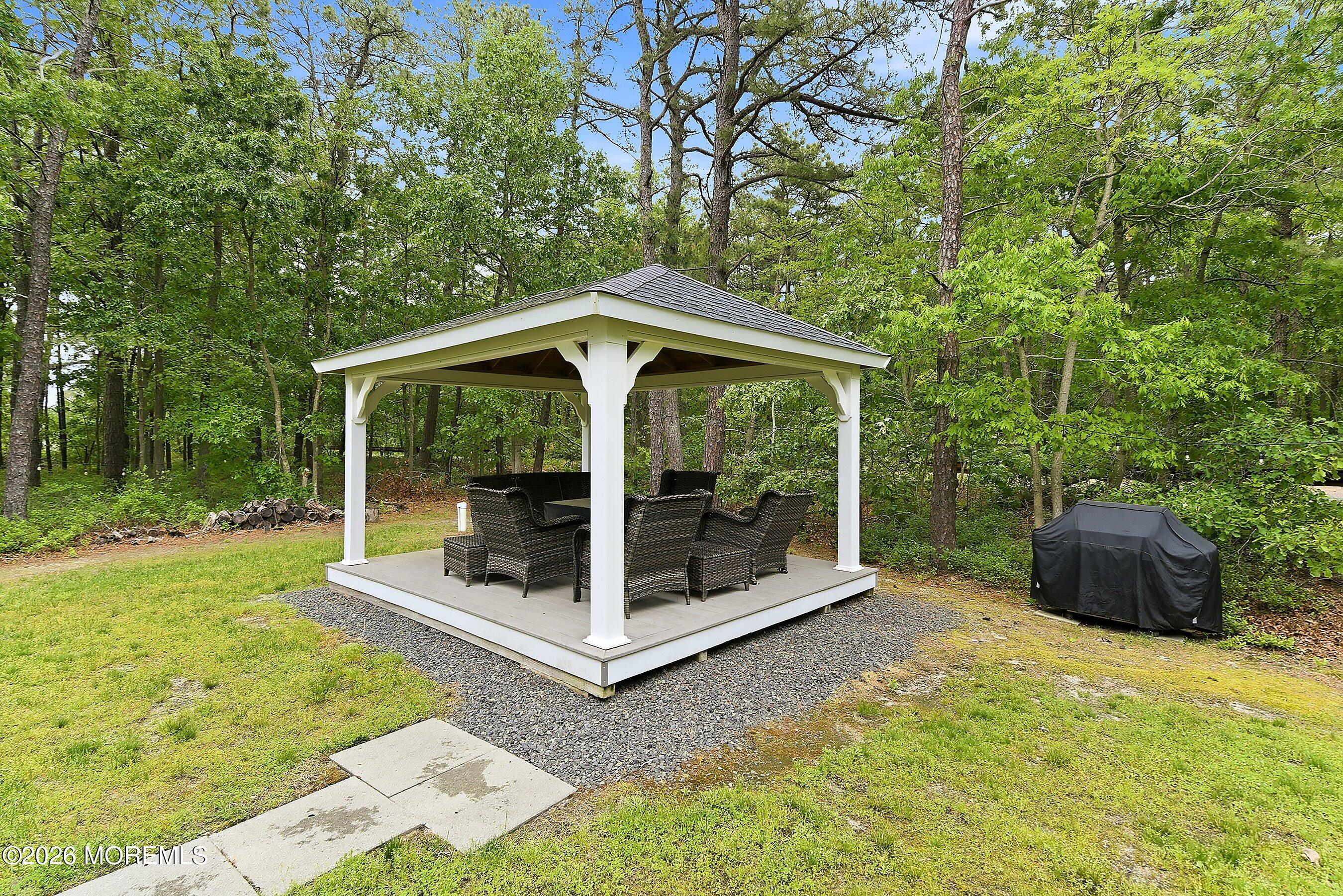 555 Egenolf Place Bayville NJ 08721