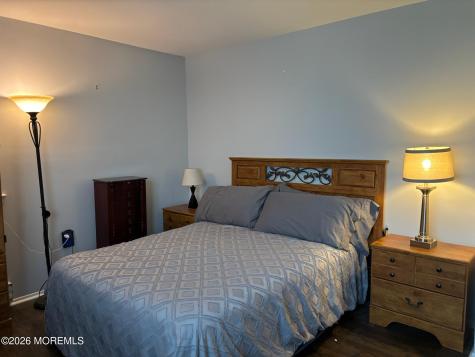 20 Easton Drive Whiting NJ 08759
