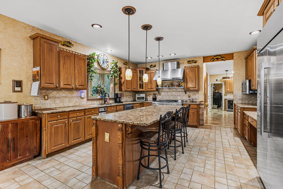 2 Lexington Court Monroe NJ 08831
