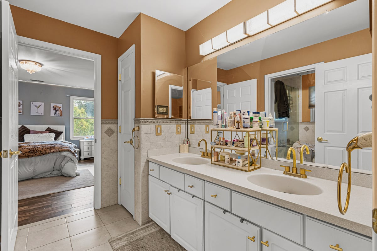 2 Lexington Court Monroe NJ 08831