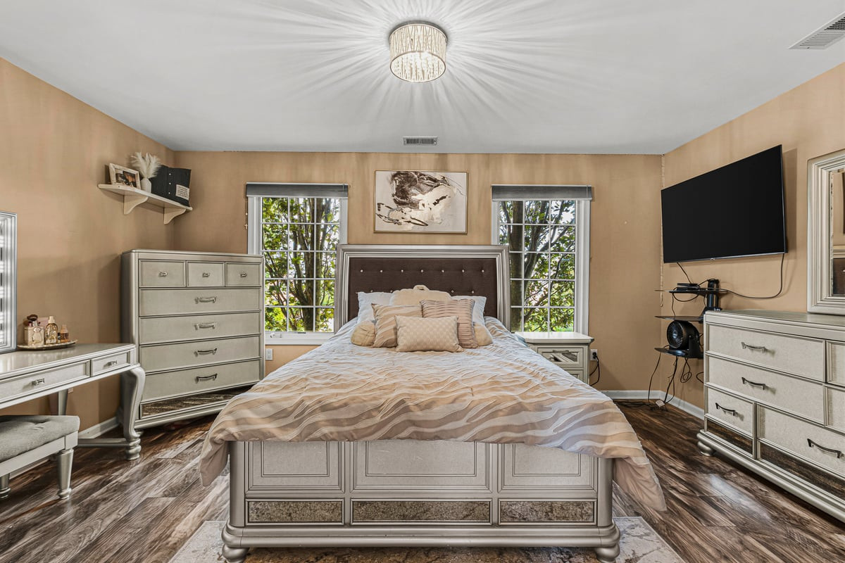 2 Lexington Court Monroe NJ 08831