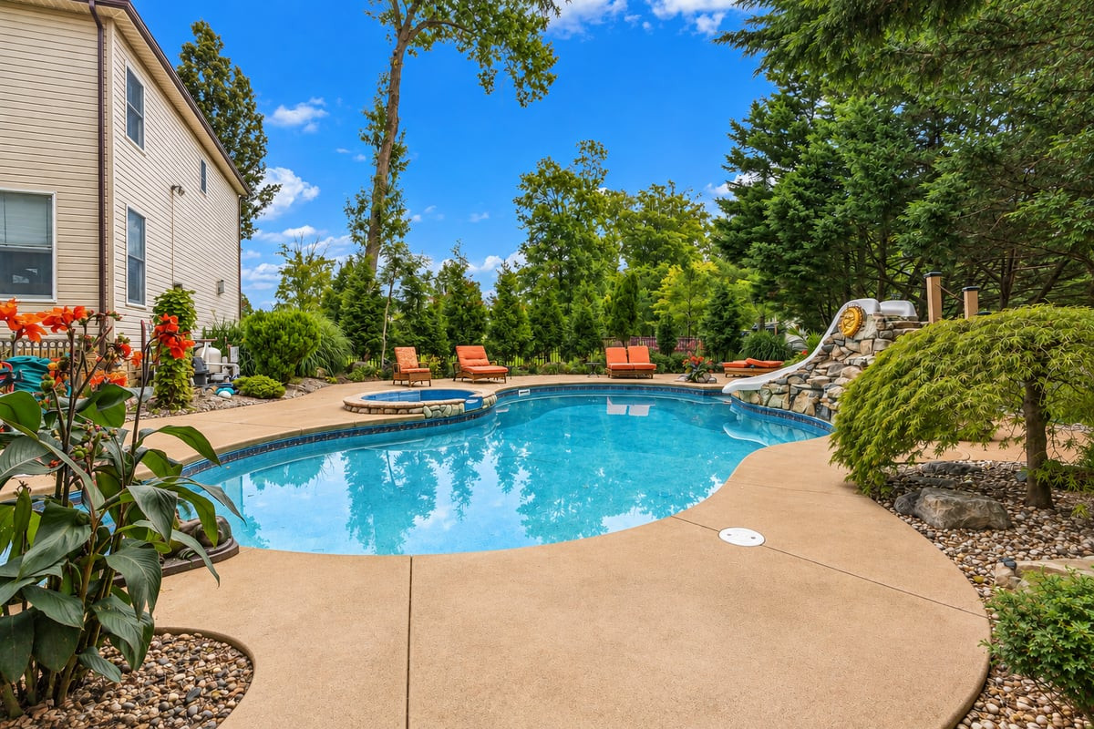 2 Lexington Court Monroe NJ 08831
