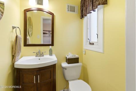 20 Bromley Drive Hazlet NJ 07730