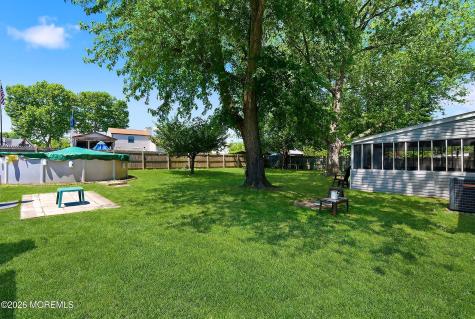 20 Bromley Drive Hazlet NJ 07730