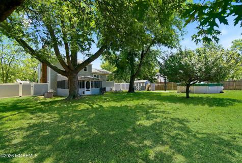 20 Bromley Drive Hazlet NJ 07730