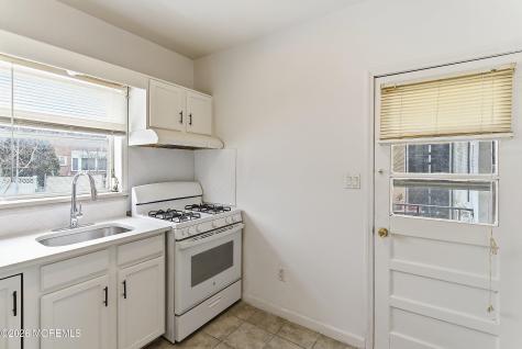 46 W 12th Street Linden City NJ 07036