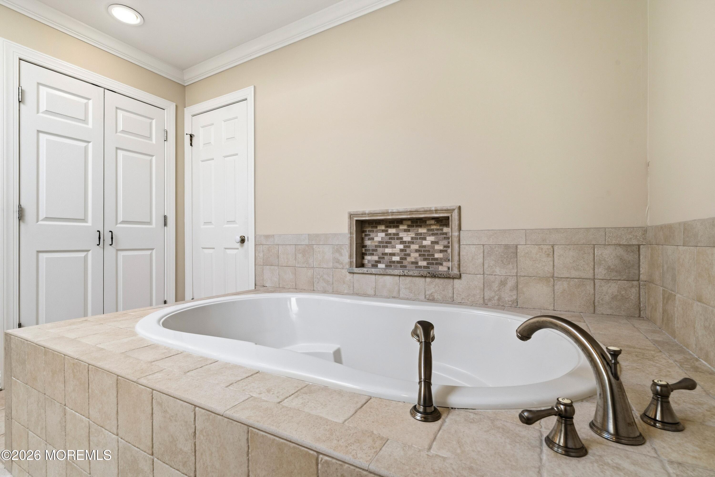 12 Country Club Lane Marlboro NJ 07746