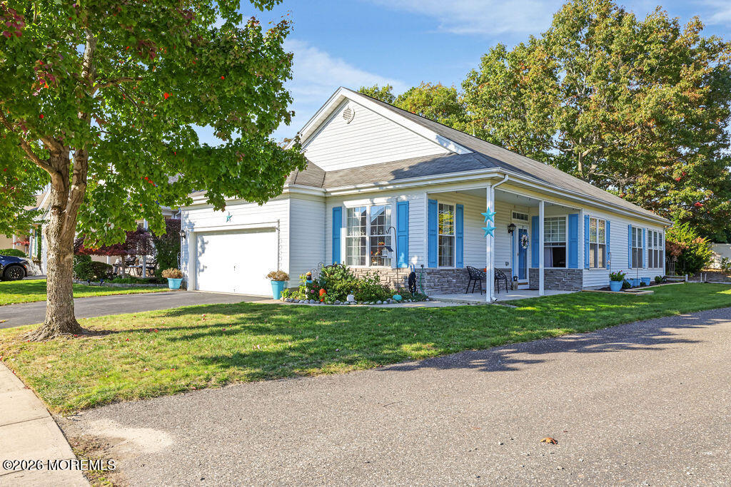 11 Robin Lane Barnegat NJ 08005