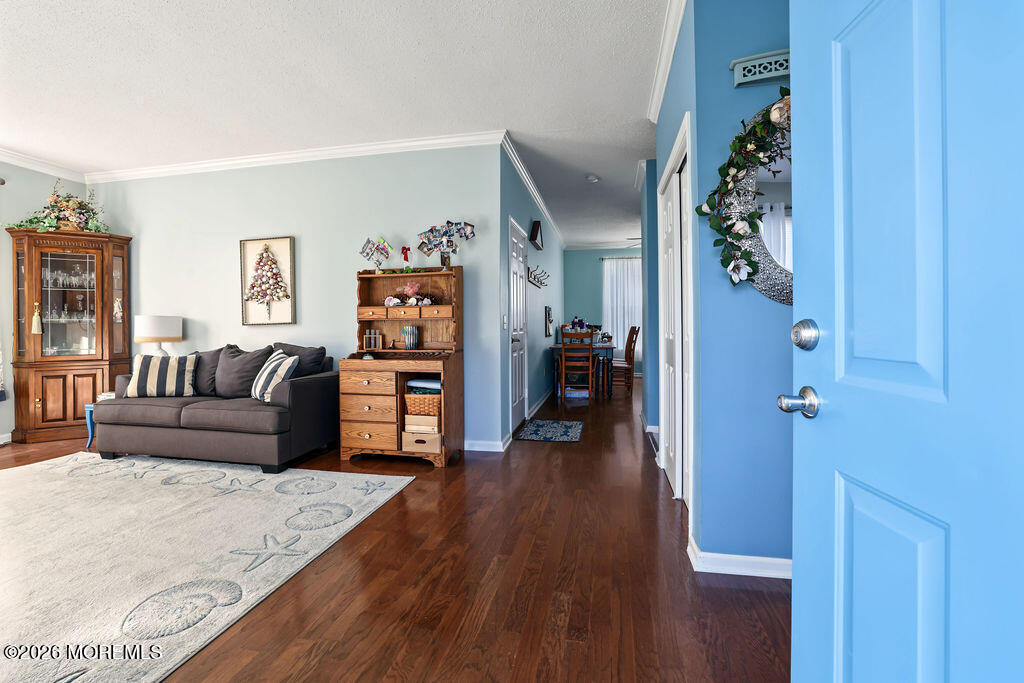 11 Robin Lane Barnegat NJ 08005