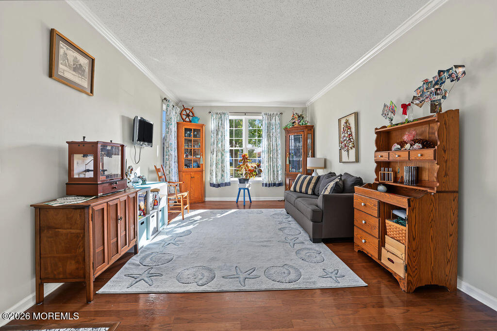 11 Robin Lane Barnegat NJ 08005