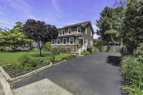 42 Appleton Avenue Leonardo NJ 07737