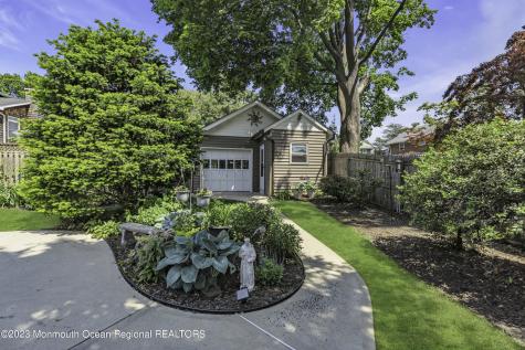 42 Appleton Avenue Leonardo NJ 07737