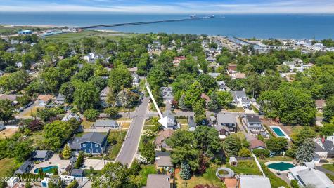 42 Appleton Avenue Leonardo NJ 07737