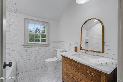 62 Swartzel Drive Middletown NJ 07748