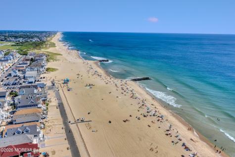 13 Pearce Avenue Manasquan NJ 08736
