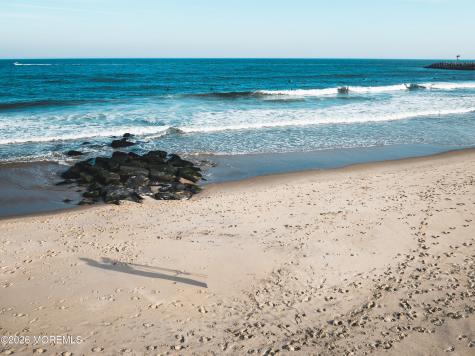 13 Pearce Avenue Manasquan NJ 08736
