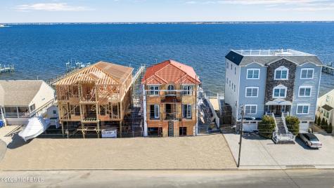 657 Bayview Drive Toms River NJ 08753