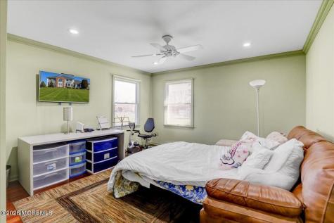 27 Regency Way Manalapan NJ 07726
