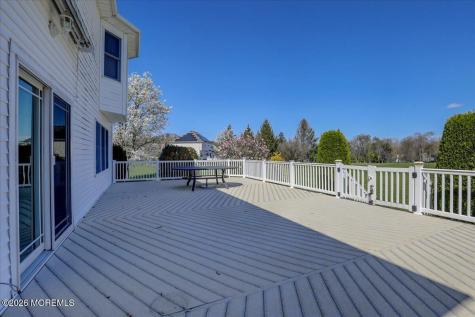 27 Regency Way Manalapan NJ 07726