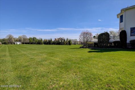 27 Regency Way Manalapan NJ 07726