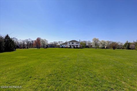 27 Regency Way Manalapan NJ 07726