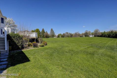 27 Regency Way Manalapan NJ 07726