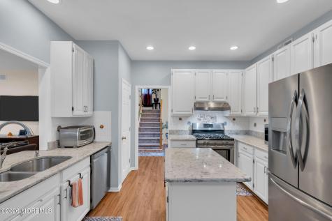 6 Johnny Drive Farmingdale NJ 07727