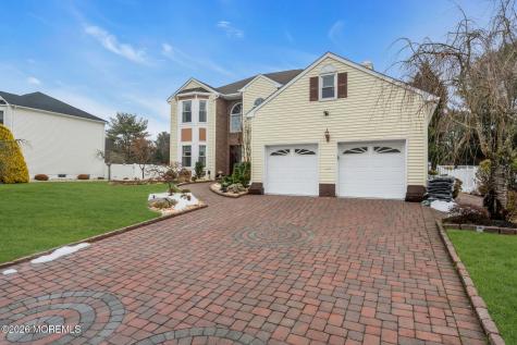 6 Johnny Drive Farmingdale NJ 07727