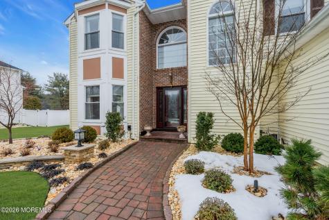 6 Johnny Drive Farmingdale NJ 07727