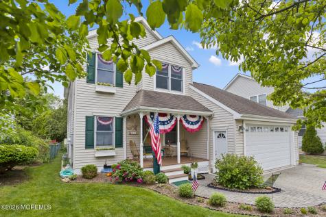 37 Maple Shade Avenue E Hamilton Square NJ 08690