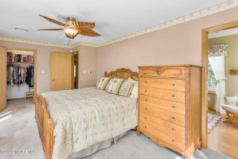 37 Maple Shade Avenue E Hamilton Square NJ 08690