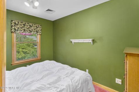 37 Maple Shade Avenue E Hamilton Square NJ 08690