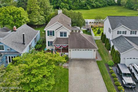 37 Maple Shade Avenue E Hamilton Square NJ 08690