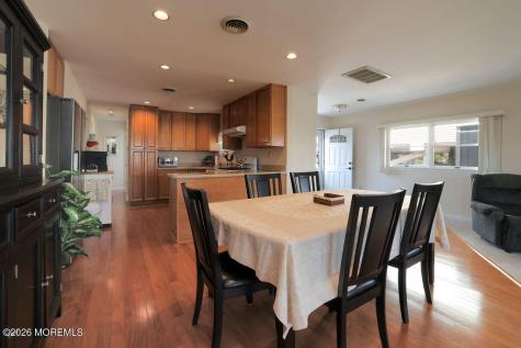 28 W Hudson Drive Little Egg Harbor NJ 08087