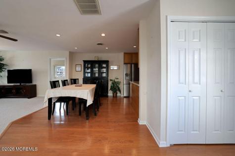 28 W Hudson Drive Little Egg Harbor NJ 08087
