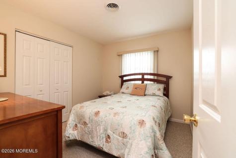 28 W Hudson Drive Little Egg Harbor NJ 08087