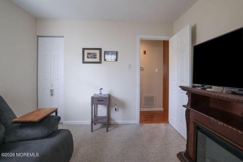 28 W Hudson Drive Little Egg Harbor NJ 08087