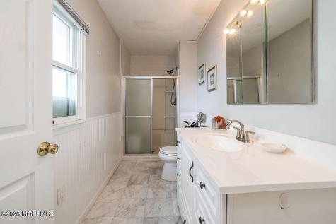 28 W Hudson Drive Little Egg Harbor NJ 08087