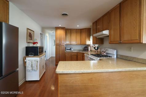 28 W Hudson Drive Little Egg Harbor NJ 08087