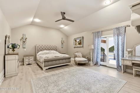 1787 Kathleen Court Toms River NJ 08755