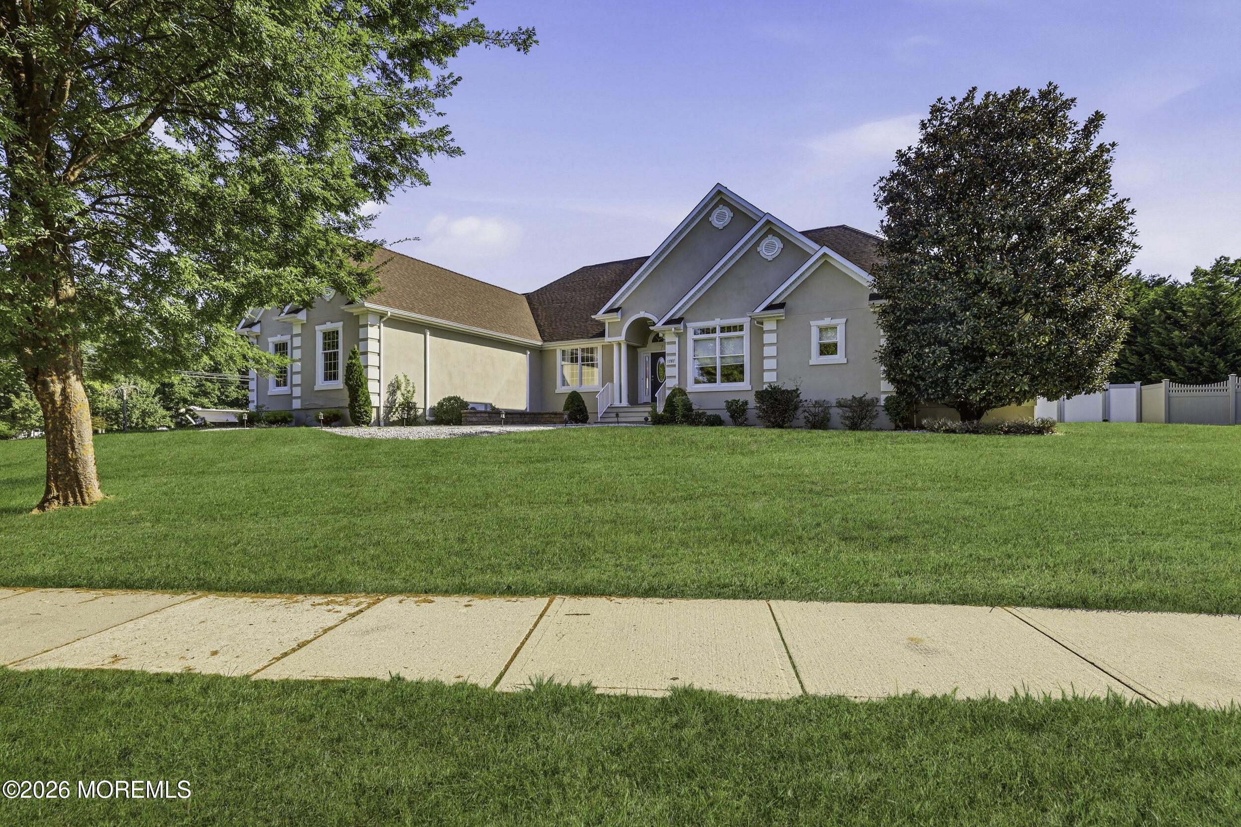 1787 Kathleen Court Toms River NJ 08755